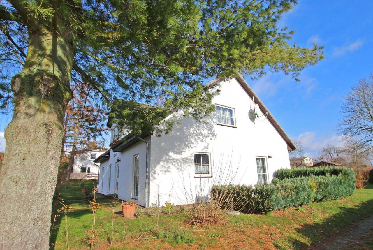 Gemütliche, ruhig gelegene Pension bei Putbus RÜG 2330 Exterior foto