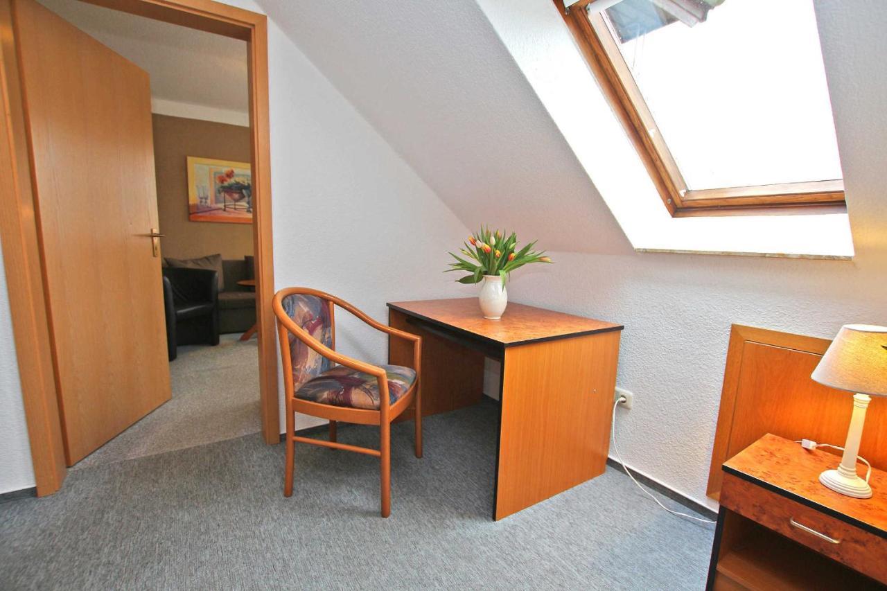 Gemütliche, ruhig gelegene Pension bei Putbus RÜG 2330 Exterior foto